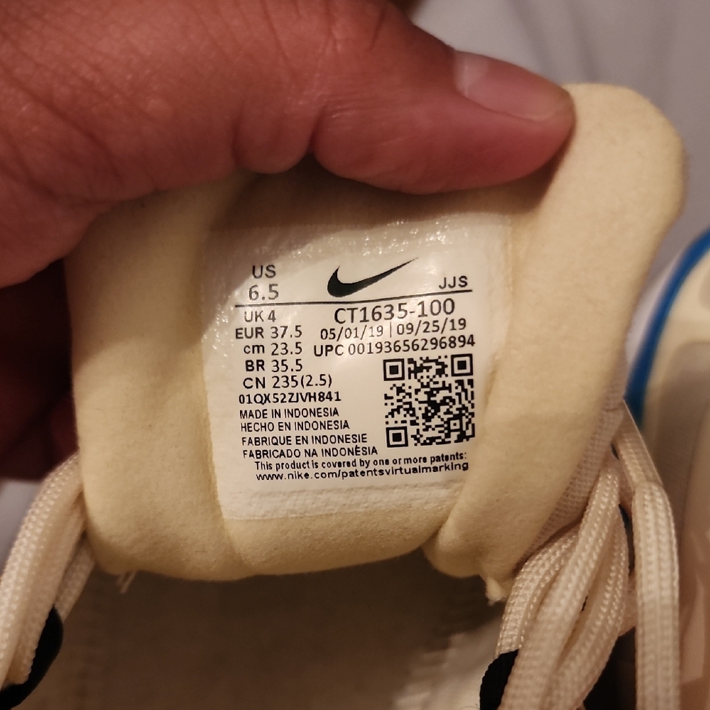 Nike Wmns Air Max 200 'Legend of Her - Picture 2 of 11